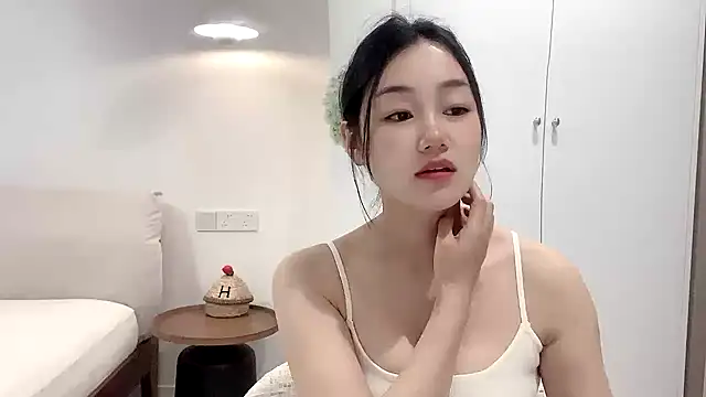 cloud8822 online show from 05/18/26, 02:12