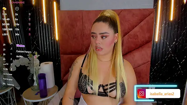 isabella arias1 online show from 03/06/25, 03:13
