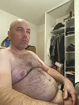 Snapshot of veryverybigdick45 chatting on 05/28/26, 10:29 veryverybigdick45 online show from 05/28/26, 10:29