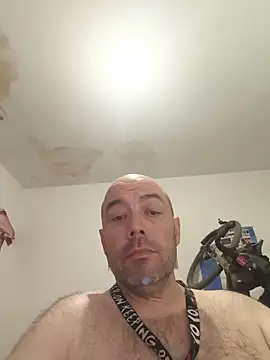 Snapshot of veryverybigdick45 chatting on 05/30/26, 10:51 veryverybigdick45 online show from 05/30/26, 10:51