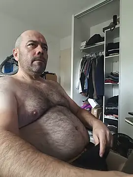 Snapshot of veryverybigdick45 chatting on 06/02/26, 10:39 veryverybigdick45 online show from 06/02/26, 10:39