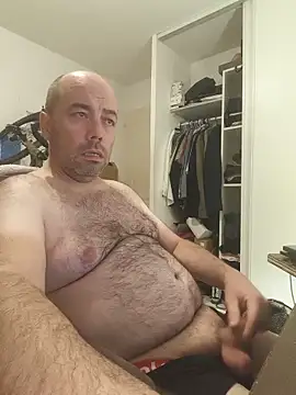 Snapshot of veryverybigdick45 chatting on 06/08/26, 09:59 veryverybigdick45 online show from 06/08/26, 09:59