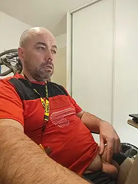 Snapshot of veryverybigdick45 chatting on 06/11/26, 10:08 veryverybigdick45 online show from 06/11/26, 10:08