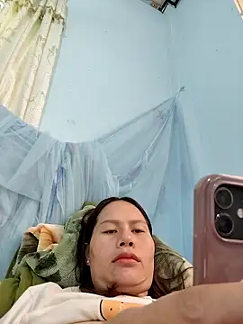 Baby-ladyass20 online show from 10/15/25, 02:22