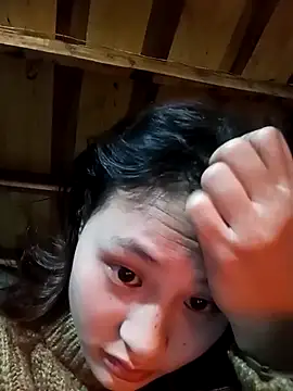 trieungoclnt online show from 02/16/25, 09:15