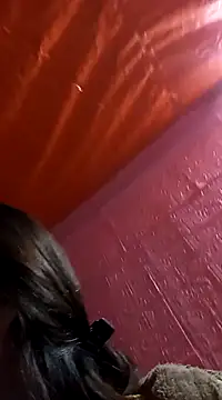 trieungoclnt online show from 02/20/25, 04:50