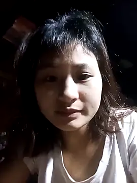 trieungoclnt online show from 02/22/25, 04:51