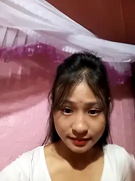 trieungoclnt online show from 10/16/25, 02:56