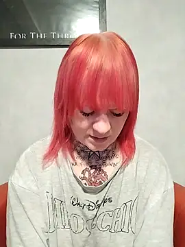 poussichienne online show from 05/06/26, 03:39
