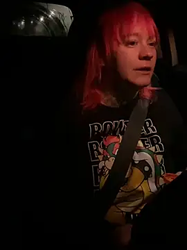 poussichienne online show from 05/19/26, 02:18