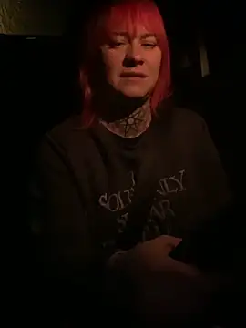 poussichienne online show from 05/21/26, 02:40