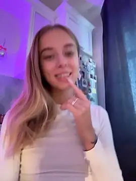 enjoy my beauty online show from 09/23/25, 06:05