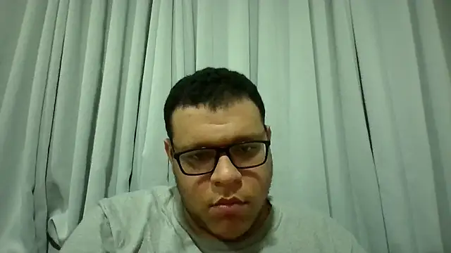 chubbyboy2431 online show from 02/22/25, 03:56