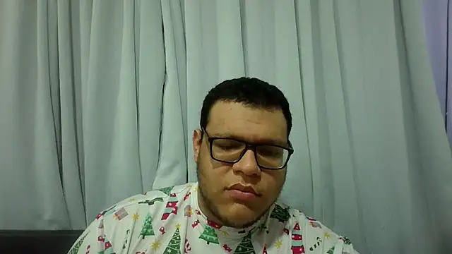 chubbyboy2431 online show from 02/27/25, 09:14