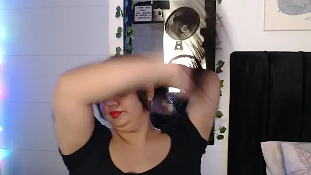 Snapshot of Alezapark chatting on 07/09/26, 02:32 Alezapark online show from 07/09/26, 02:32