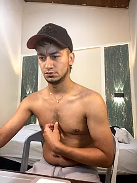 Kevin Torres online show from 09/13/25, 01:44