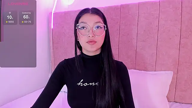 kaoriii  online show from 12/31/24, 02:47