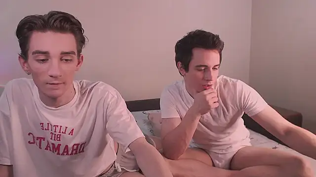 EliotMarks online show from 12/25/24, 07:45