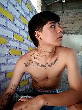 Snapshot of Lukas_strong chatting on 11/09/25, 03:32 Lukas strong online show from 11/09/25, 03:32