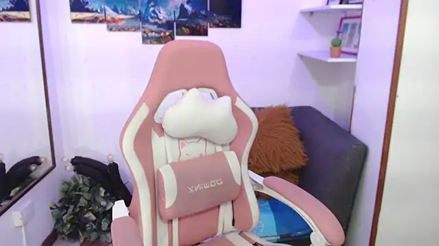 EmmaMyerss  online show from 02/08/25, 10:19