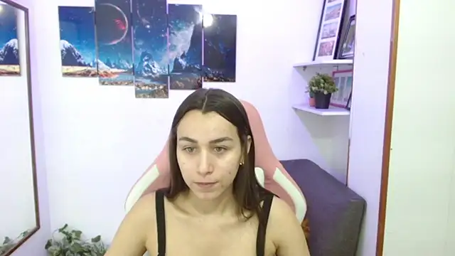 EmmaMyerss  online show from 03/03/25, 10:31