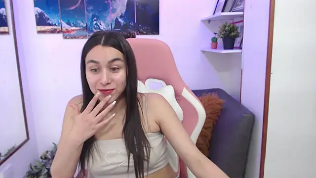 EmmaMyerss  online show from 03/14/25, 10:38