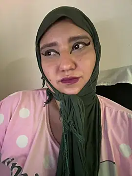 hannahayat online show from 07/28/26, 03:21