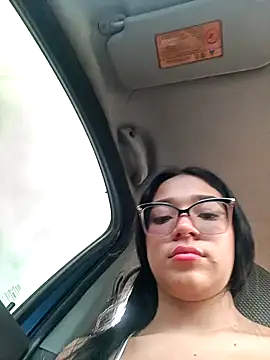 -VICKKY online show from 12/30/24, 02:08