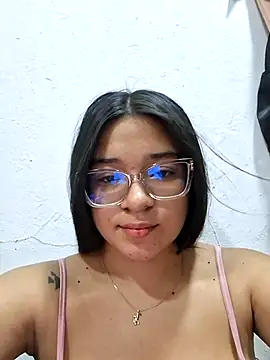 -VICKKY online show from 06/25/26, 02:32