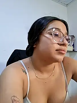 -VICKKY online show from 07/01/26, 07:24