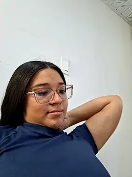-VICKKY online show from 07/04/26, 07:31