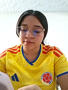 -VICKKY online show from 07/07/26, 07:29