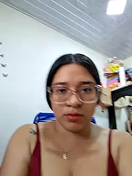 -VICKKY online show from 07/15/26, 07:41