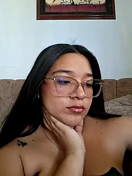 -VICKKY online show from 07/24/26, 07:56