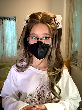 thithi8369 online show from 10/30/25, 05:09