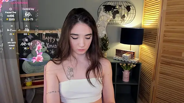 Sarah Grows online show from 12/02/24, 02:52