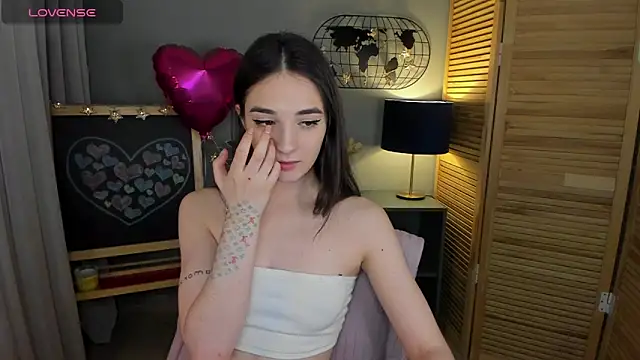 Sarah Grows online show from 03/17/25, 11:10