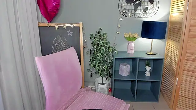 Sarah Grows online show from 09/11/25, 09:20