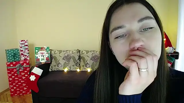 Pretty shy online show from 12/21/24, 12:38