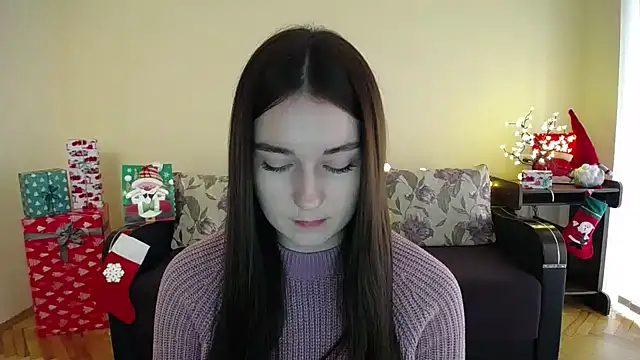 Pretty shy online show from 12/22/24, 09:33