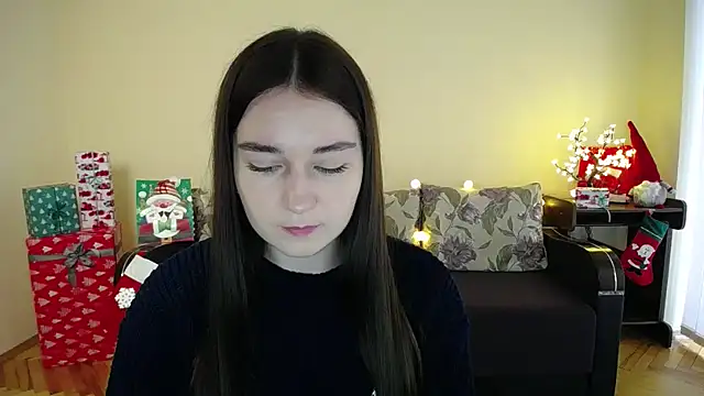 Pretty shy online show from 12/24/24, 09:17