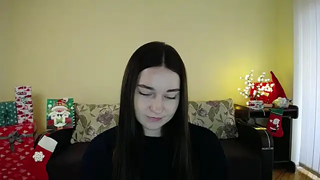 Pretty shy online show from 01/07/25, 09:18