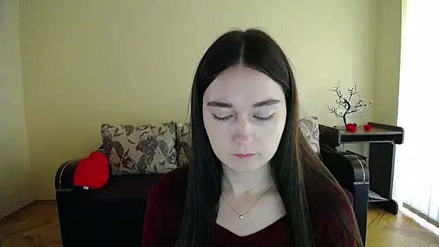 Pretty shy online show from 10/13/25, 09:20