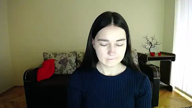 Pretty shy online show from 11/17/25, 09:26