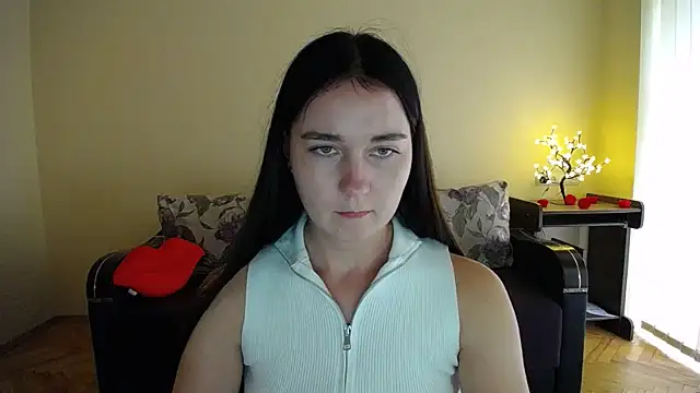 Pretty shy online show from 07/04/26, 10:10