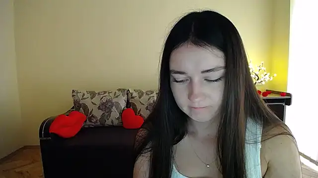 Pretty shy online show from 07/17/26, 09:27