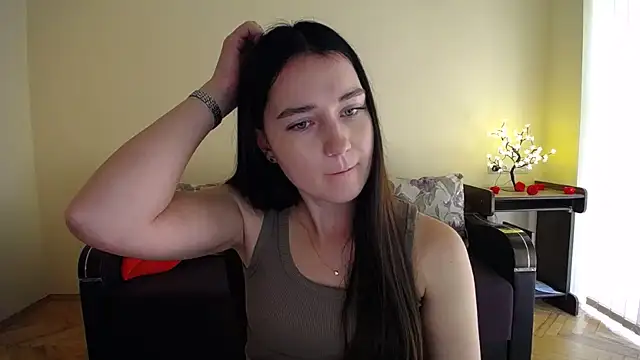 Pretty shy online show from 07/18/26, 09:13