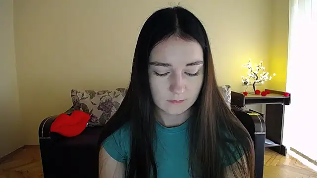 Pretty shy online show from 07/24/26, 09:40