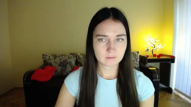 Pretty shy online show from 07/28/26, 04:27