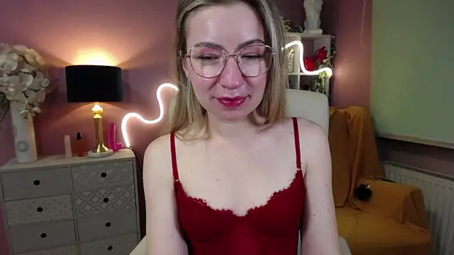 Mia Tasty online show from 12/07/24, 11:40